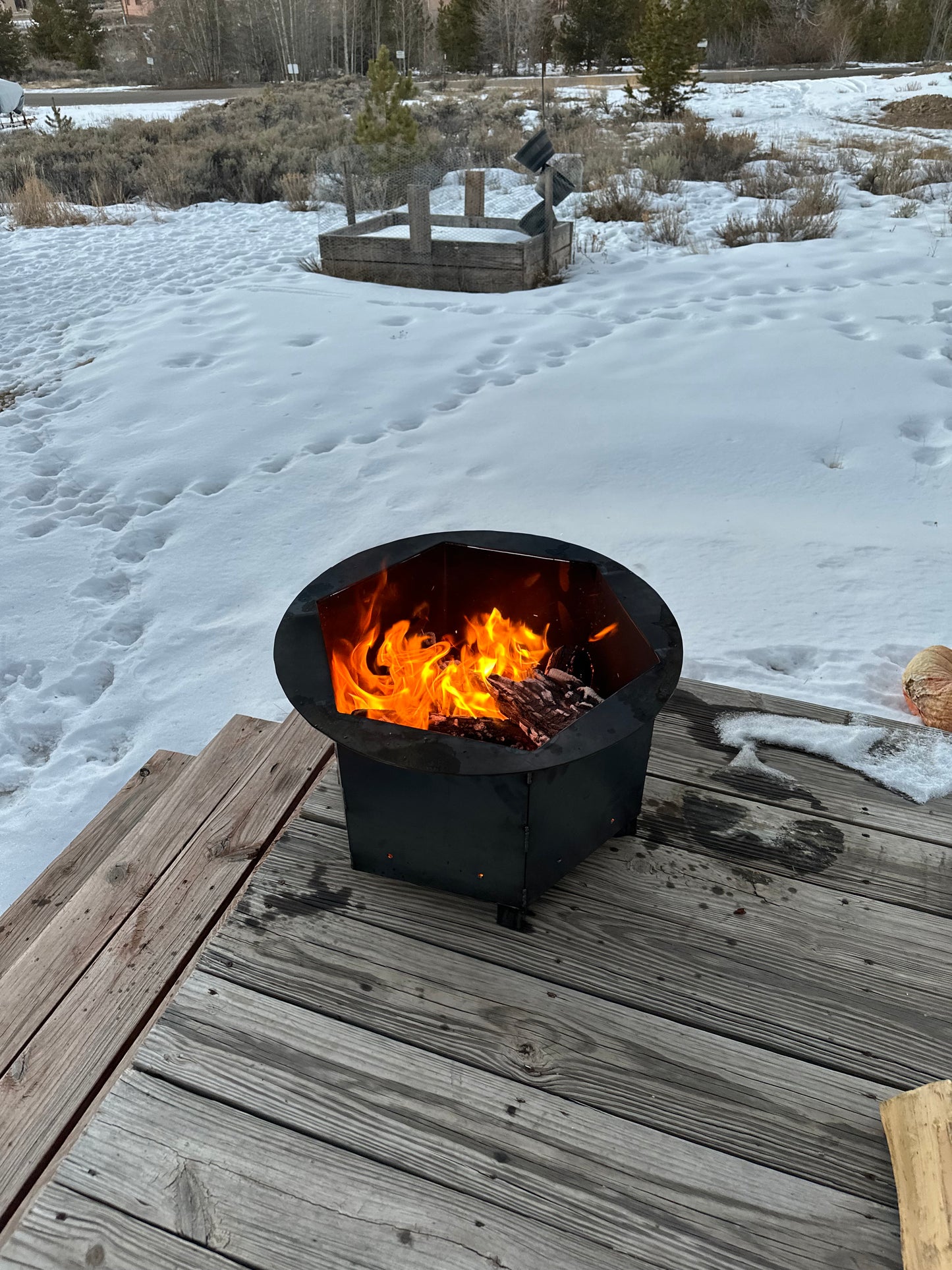 Leadville Smoke-Less Fire pit